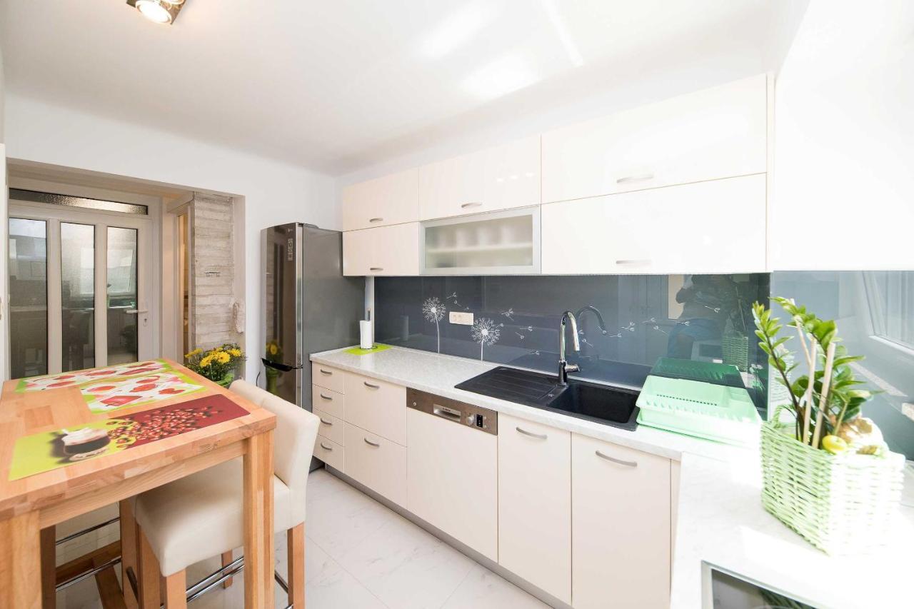 Ferienwohnung Anvedor Crikvenica Exterior foto